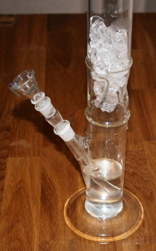 ice filled clear glass bong